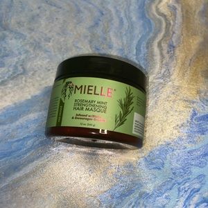 Mielle Rosemary Mint Strengthening Masque